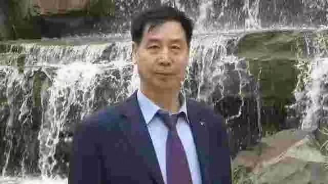 李锋——福布斯财富: 世界艺术盛典翰墨文化人物报道