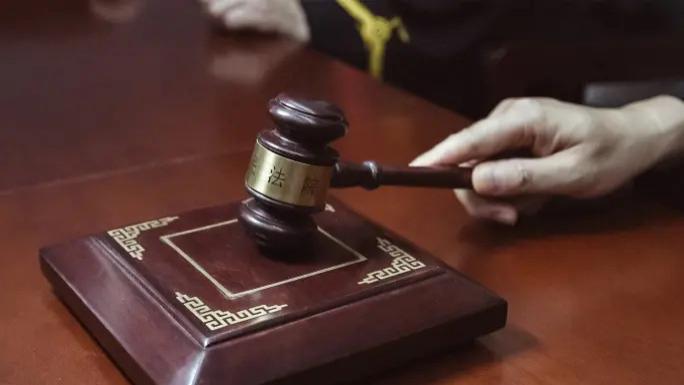 广西百色一教师性侵学生案11日宣判 被害者家属：涉事老师认罪认罚