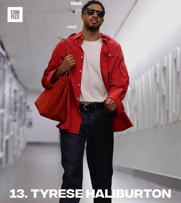 NBA SEASON。
THE 15 BEST TUNNEL FITS OF T