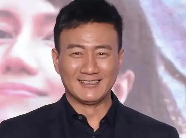 关于演员胡军的六条相关信息：
1、胡军，1968年出生于北京，毕业于中央戏剧学院