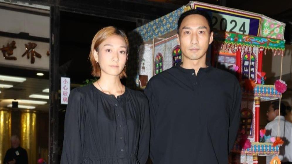 徐少强儿子徐伟栋传恋情，与44岁TVB花旦姐弟恋，两人很是般配