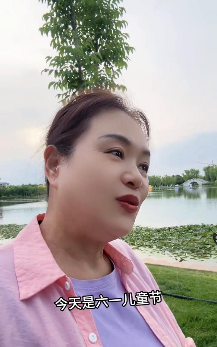 今天是六一儿童节，快乐不分年龄，美好不被定义。希望我们每个人都不被年龄所困，在这