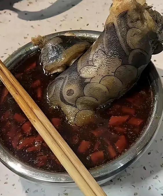 好吓人，不敢吃#还能不能吃啦# #你最怕吃的食物# #不能吃的食品# #最危险的