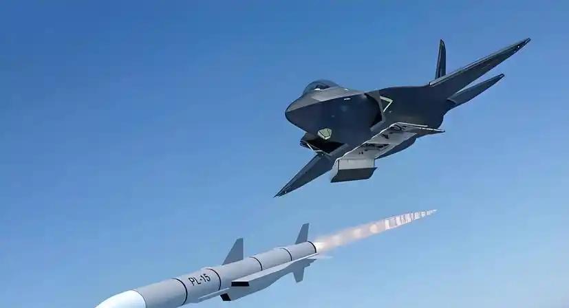 中国霹雳-15导弹大升级！中国空军这波操作让美国直呼“玩不起”！
霹雳-15导弹