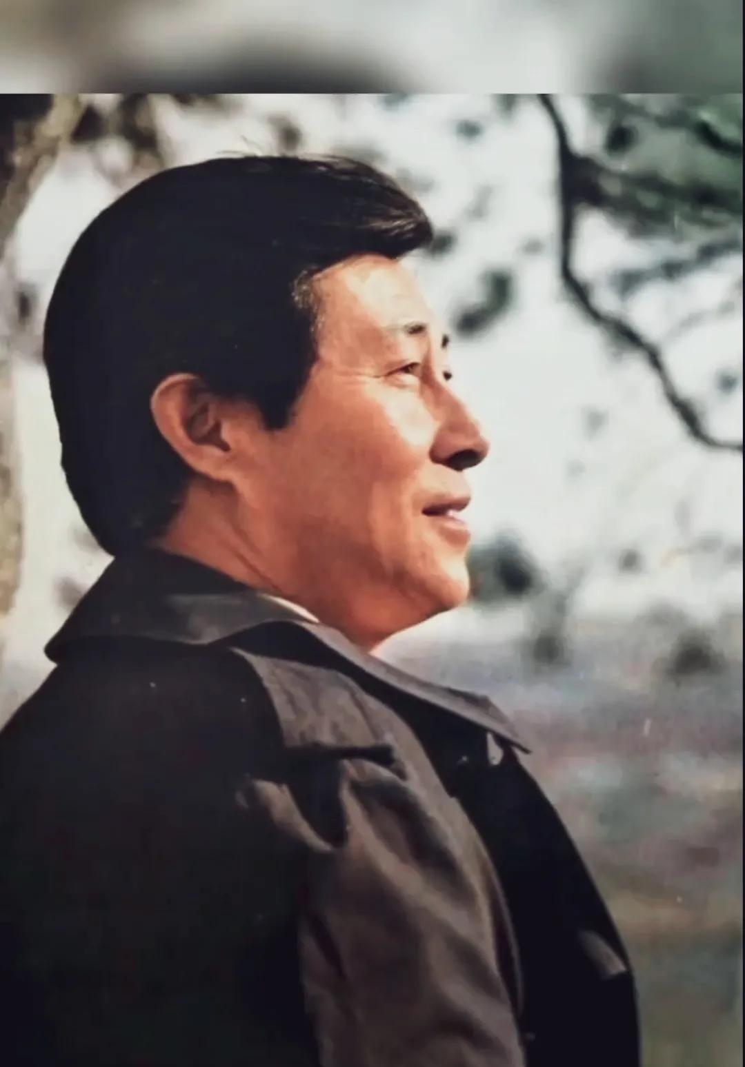 还有人记得他吗？还有多少人记得他的名字？大概只有50.60后的人才知道他是谁吧！