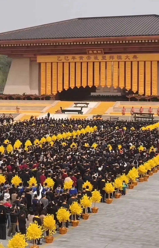 这种大场面祭祖 还有必要吗