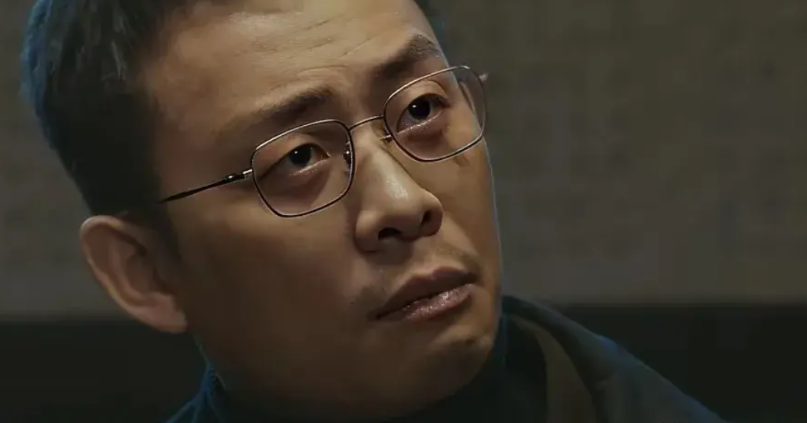 张译还是食言了

记得影视演员张译在4月27日举办的中国电影华表奖颁奖典礼上，发
