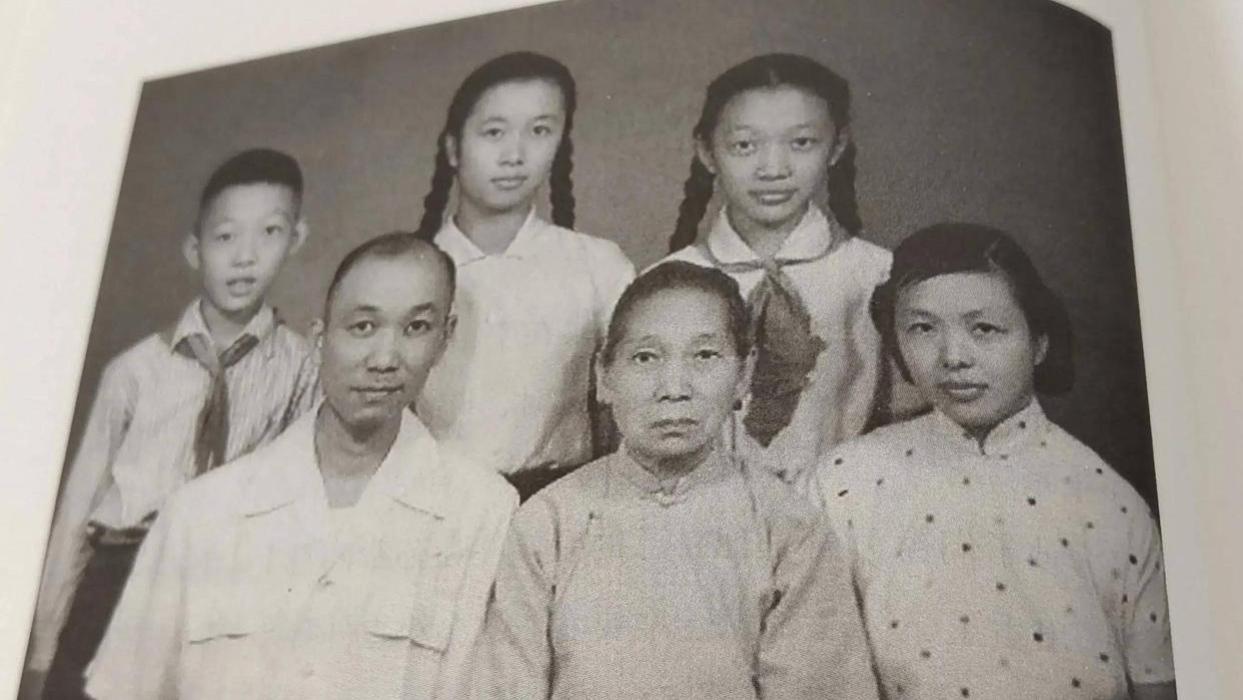 没有名分的王桂荃为梁启超生下七个孩子，其中三个成为国之栋梁