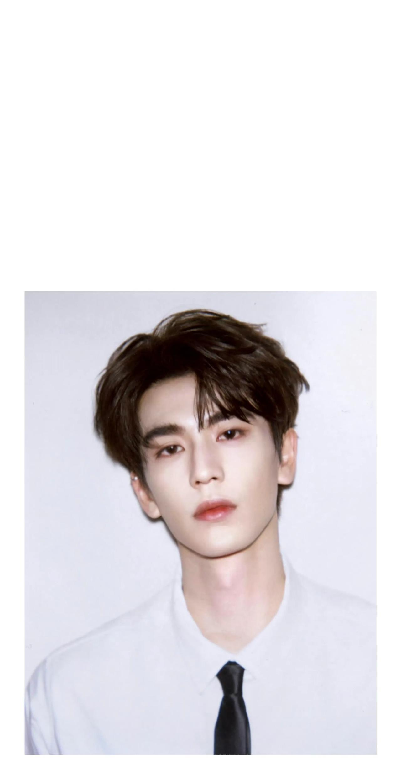 张凌赫陈哲远丁禹兮邓为“同咖”？粉丝吵翻了！
四人同为95后小生，都是有颜值有演