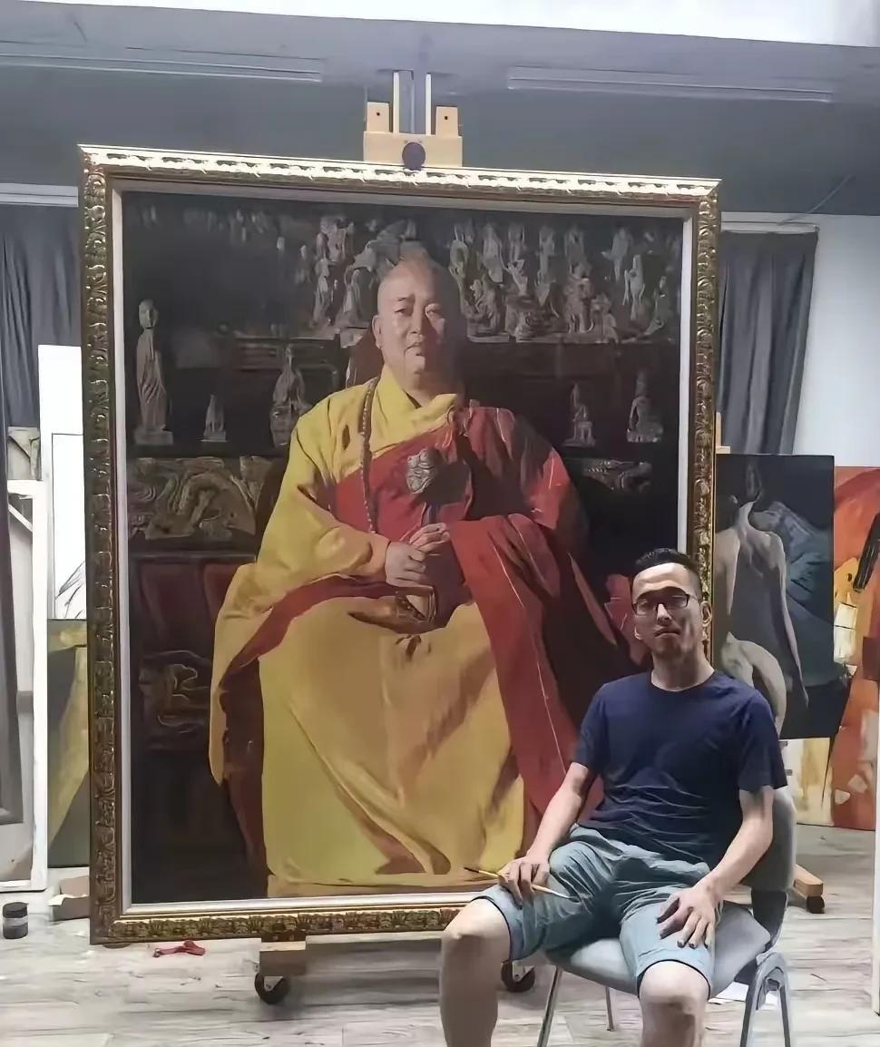 现在最倒霉的就是这位画家了，辛辛苦苦画了半年多，昨天刚完工。本来想画的是一位得道