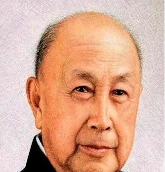 当年美国人不想让钱学森回国，为什么不敢暗杀他？
因为人家手里捏着真家伙啊 你猜怎