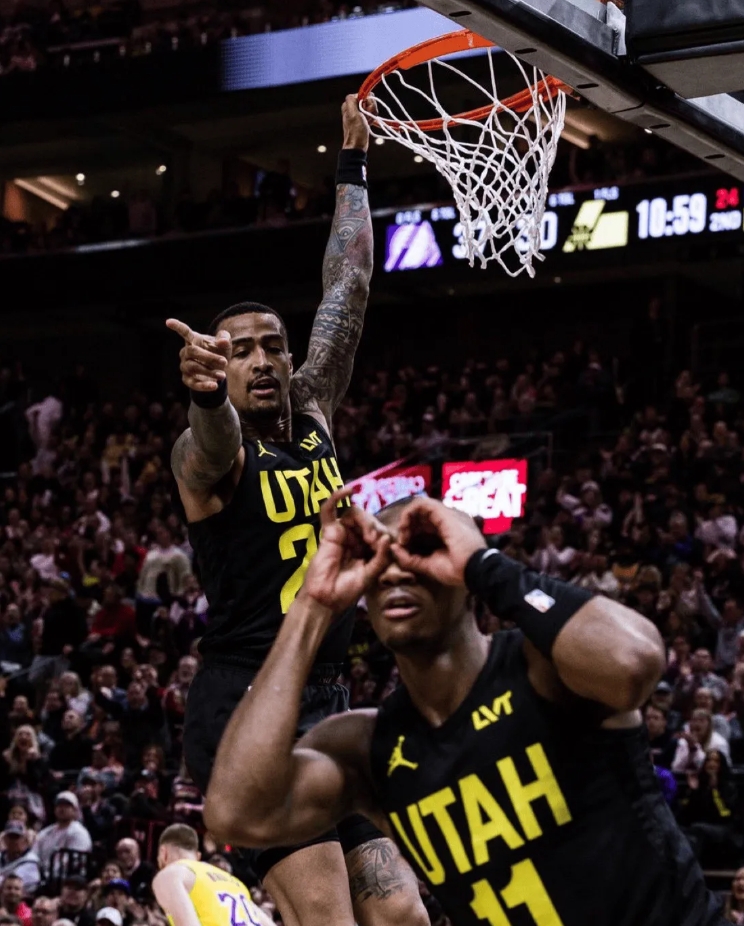 爵士将约翰-科林斯送出，换来凯文-乐福、李凯尔和一个次轮。
ESPN知名记者Ti