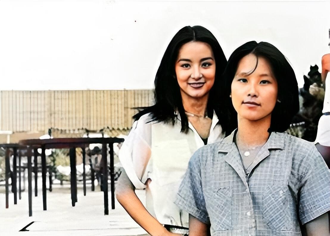 1990年，农村教师突然得知：亲生妹妹竟是林青霞！却拒收姐姐送的30万人民币，只