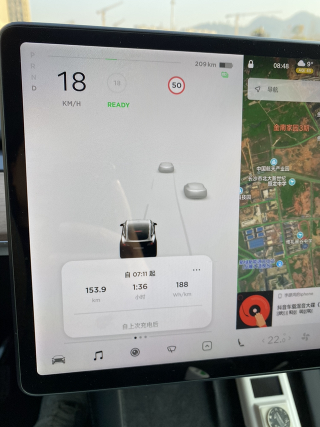 高速电动车完犊子了
满电435公里续航  跑了154公里 掉了226续航 没开空