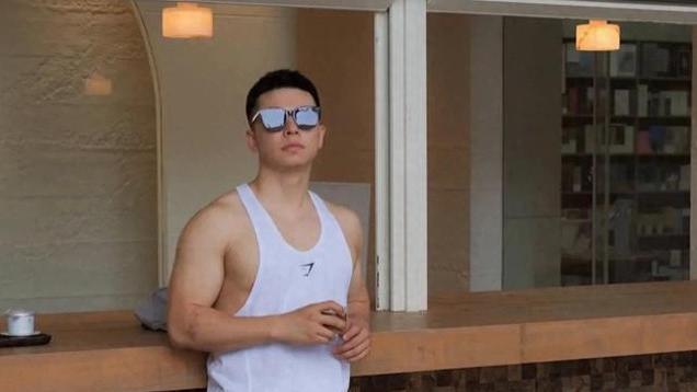 广州邂逅，松泽的魅力深深吸引了我