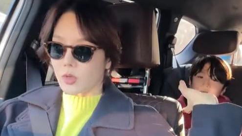 蔡琳叹儿子3岁前每隔10分钟就醒，感叹：他从一出生就让我很辛苦