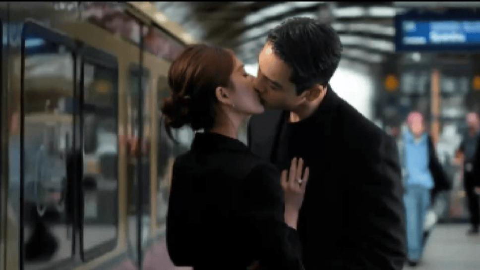 《许我耀眼》和张翰娜扎的“撞脸”？这操作太“6”了！