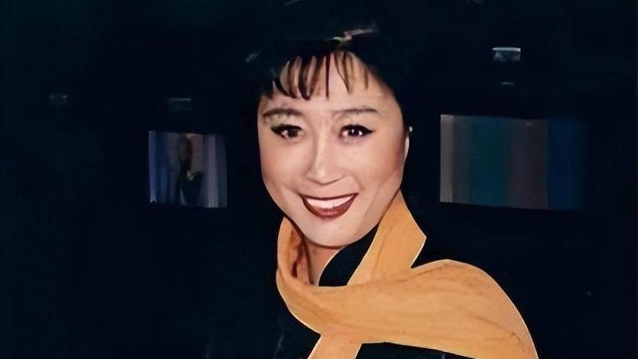 央视热播二十年的《曲苑杂坛》为何停播？原因令人惋惜
