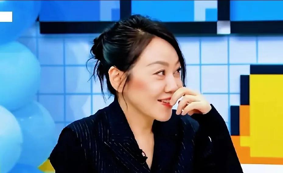 闫妮和沙溢这段对话真是笑死人了！
节目上闫妮跟沙溢感慨：“人活着好像就是走一步看