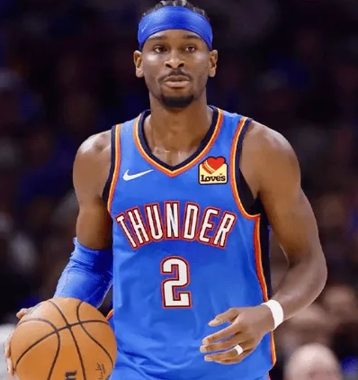 NBA常规赛，雷霆客场114-100战胜灰熊。赛后，雷霆主帅戴格诺特接受了采访。