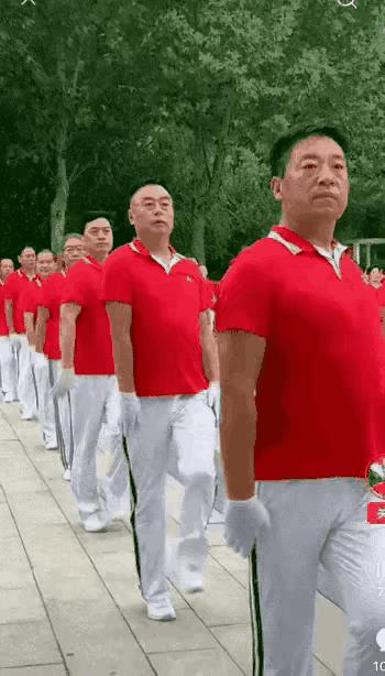 中国足球精神就是输的起，放的下，该吃吃该喝喝啥事不往心里搁！