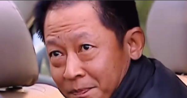 2000年，某场颁奖典礼上，王志文和一名女记者发生争执。女记者怒吼：“再狂，信不