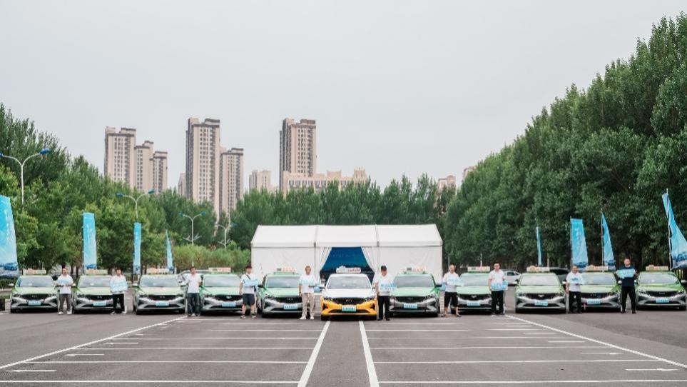 《“省王” 巅峰对决落幕！吉利醇氢电动沈阳跑出每公里 0.19元成本，甲醇汽车成北方最优解》