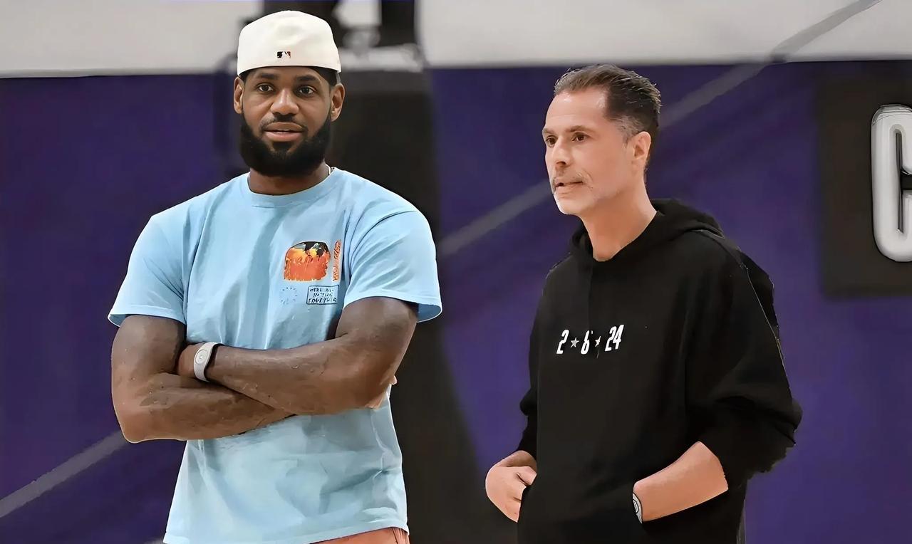 詹姆斯重返骑士、绿军兜售回怀特、布朗？以下是2025年6月29日NBA交易流言汇
