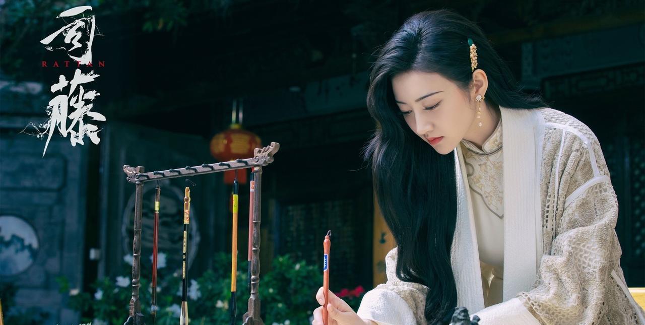 景甜张彬彬二搭，救得了尾鱼宇宙吗？
《司藤》后景甜、张彬彬再搭《龙骨焚箱》，CP