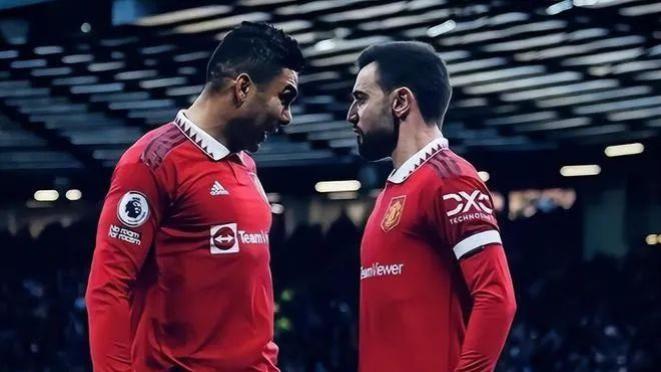 1.4死敌狭路相逢：利兹联主场以逸待劳，曼联残阵背水一战！