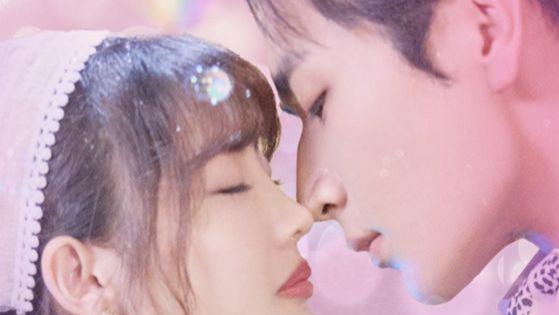 面对婚姻生活时的困惑、挑战以及如何寻找属于自己的幸福。《治愈系婚书》（80集）》（大结局/全剧合集）