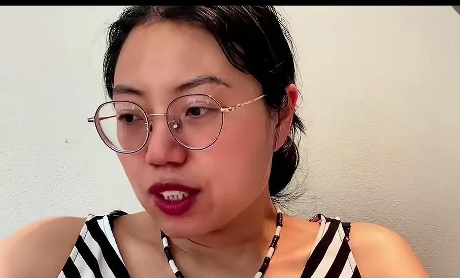 夏天妈妈怀孕22周了
       今天说话，总感觉，大喘气，有点呼吸上不大来。