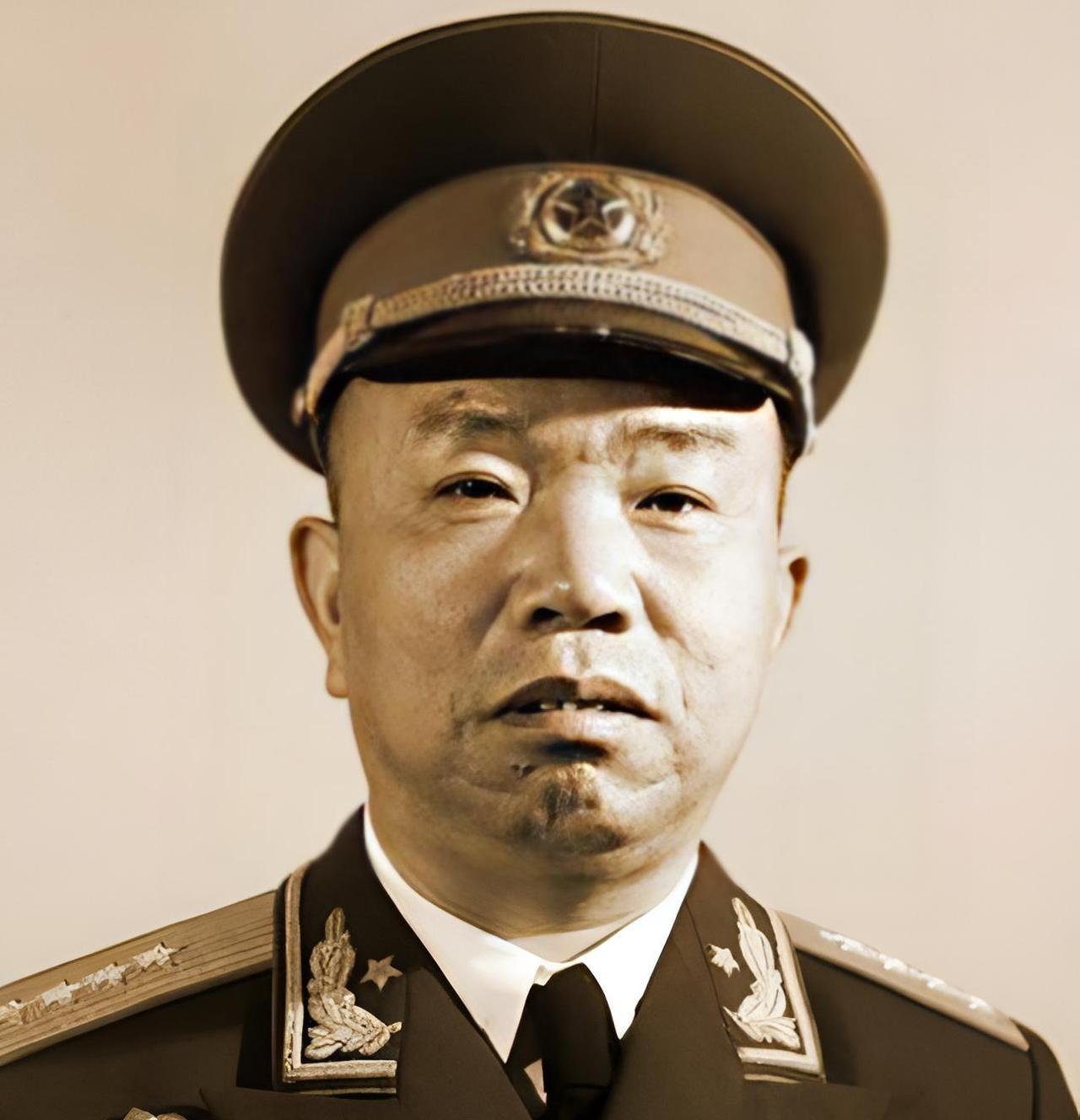 儿子死去23年后，母亲突然接到湖北军区的传话：您儿子一直在找你
1951 年深秋