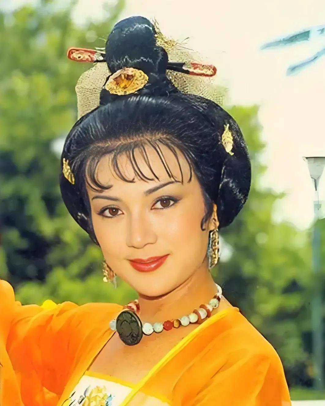 #谁是你心目中最经典的武则天扮演者#我心目中最经典的武则天扮演者，是香港传奇巨星