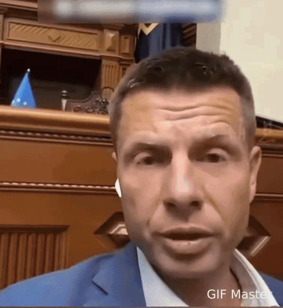【泽连斯基愤怒，要求乌克兰议员支援前线】
据军事媒体消息，在乌克兰一场最高拉达全