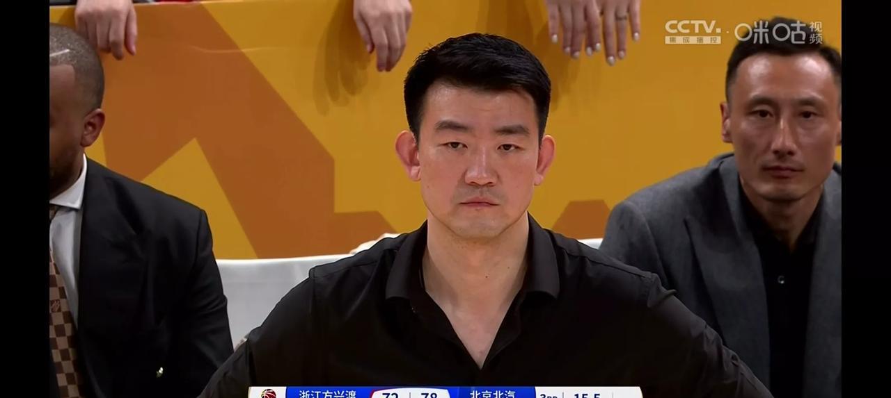 用一句话形容昨晚的北京队我认为在合适不过了！那就是“哀兵必胜”！可以说昨晚的北京
