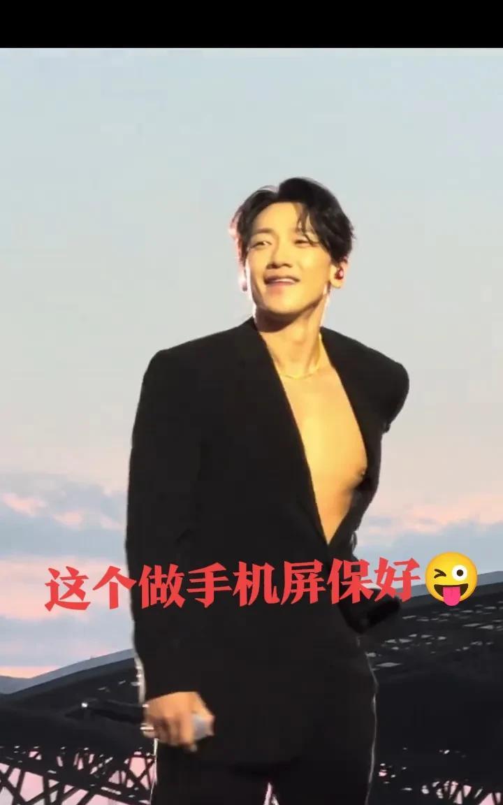 哇哦，还是我的孕(Rain)[爱慕][爱慕]
人家多有钱，也不做双眼皮，小眼睛这