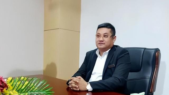 女子被企业家丈夫逼迫喝尿，遭受7年非人虐待，更多聊天记录曝光