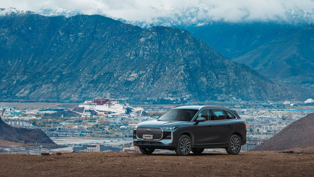 第五代奇瑞瑞虎8正式上市 9.99万起售 冠军基因再进阶