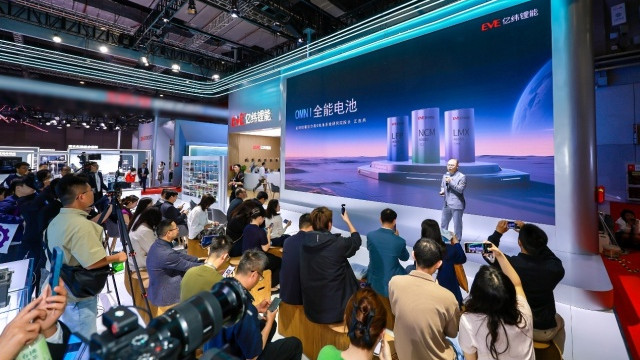 亿纬锂能2025上海车展重磅亮相，以“圆”为核，驱动新能源未来