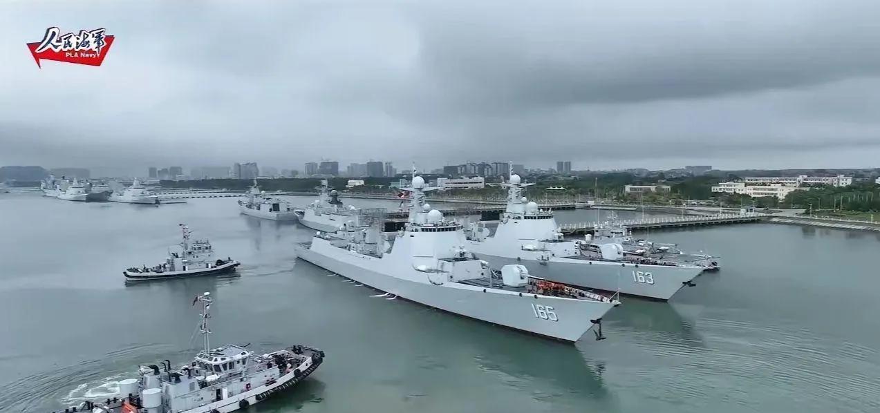 4月5日，我国海军第二个海外保障基地在柬埔寨云壤港挂牌运行，在吉布提基地之后，我