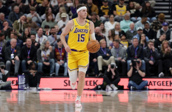 28号一大早，NBA传来3个劲爆消息

一、波波维奇在中风后，首次发表全队讲话，
