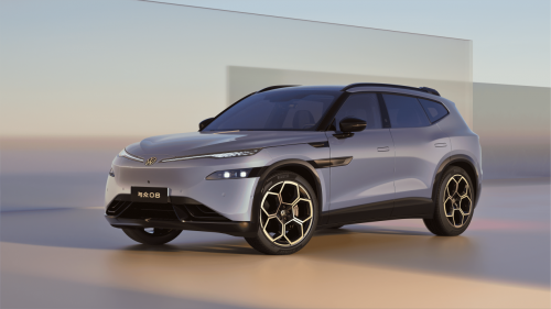 与众08：克制表达中的生活共鸣