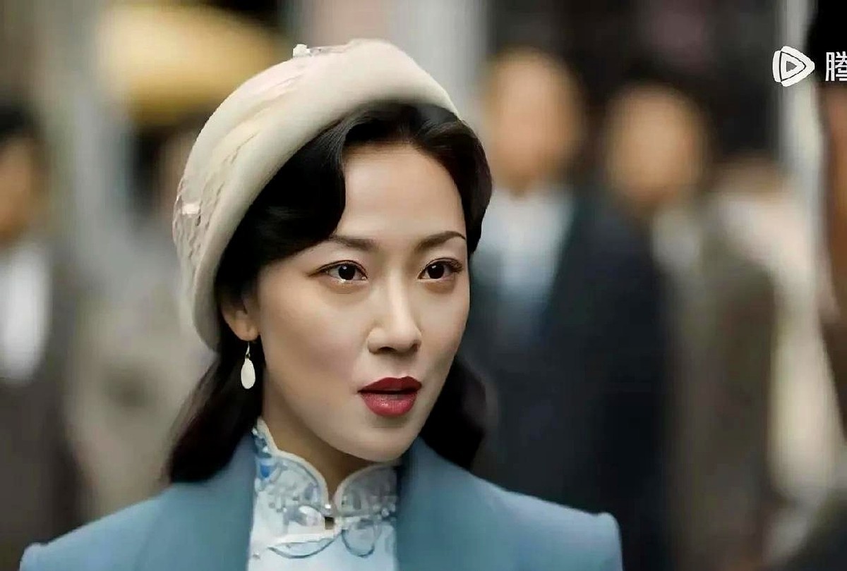《潜渊》这剧情真是越看越刺激！

黄晓明演的梁朔身份一曝光，情报科梁处长的名