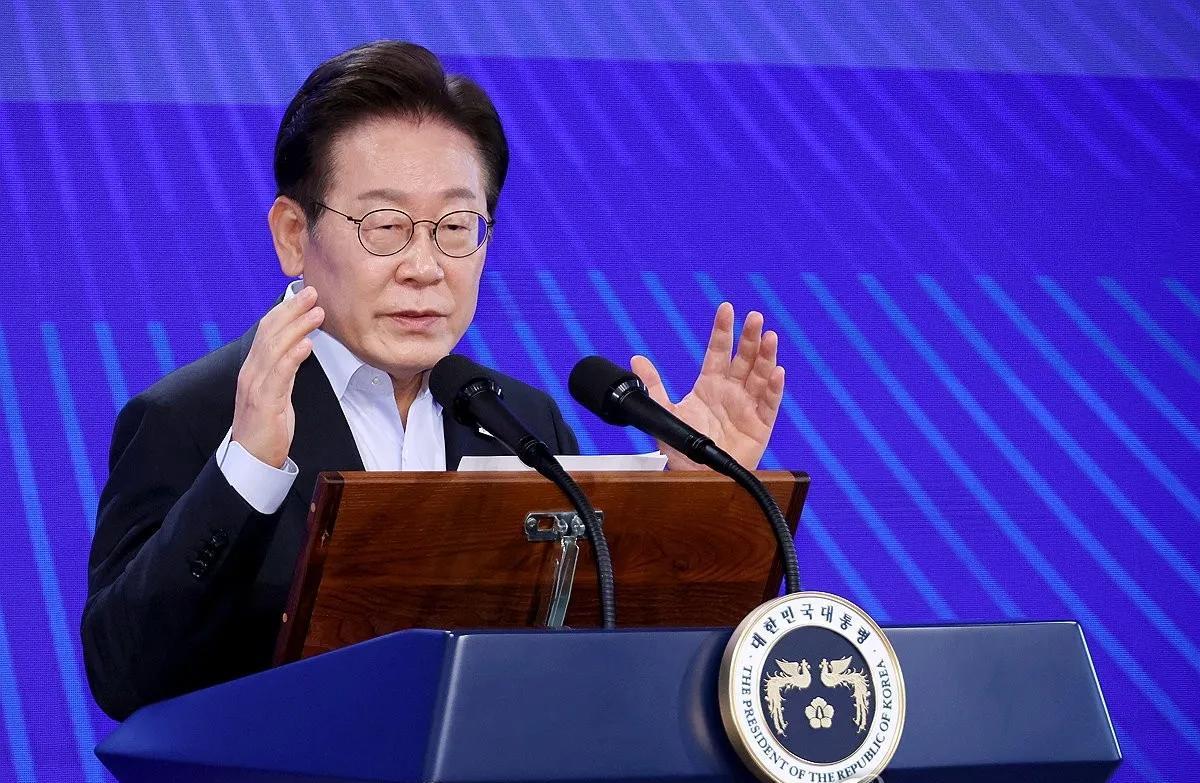 《还得自身强！强国才有发言权！》这是韩美关税谈判后发表的第一句！
李在明总统就关