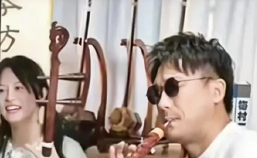 香港演出节目发生变动，二饼力哥几乎彻夜未眠！抖音负责节目对接的人员发来消息，他看