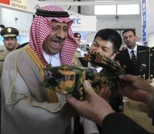从武力充沛的伊朗，到富裕发达的卡塔尔，以色列几乎把周边国家炸了个遍。但以色列为什