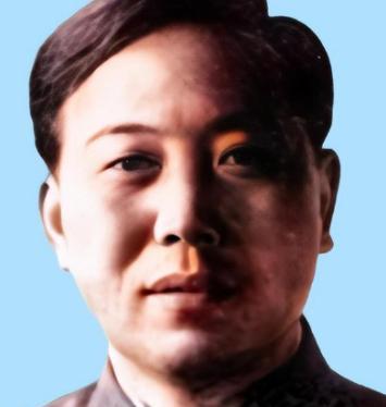 1975年，中国政坛发生了一件让人咋舌的事，农民出身的陈永贵被选为国家副总理，消