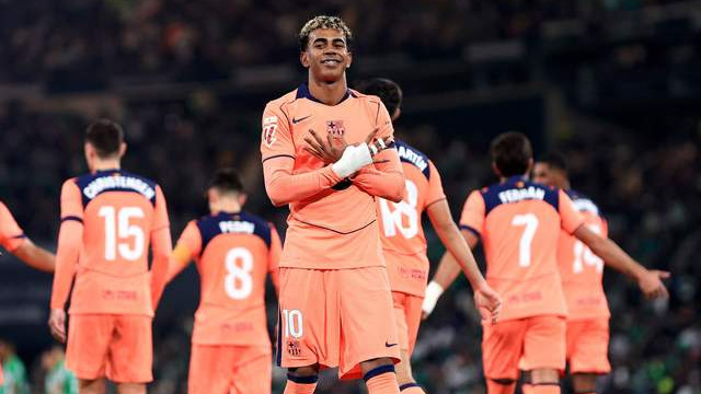 5-3！费兰戴帽，效率完胜皇马超巨，亚马尔连场破门，巴萨6连胜