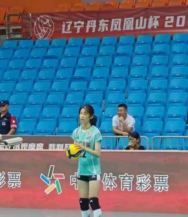 朱婷妹妹保送浙江大学这事其实跟浙大没有关系

朱佳荟获得运动健将称号，符合了